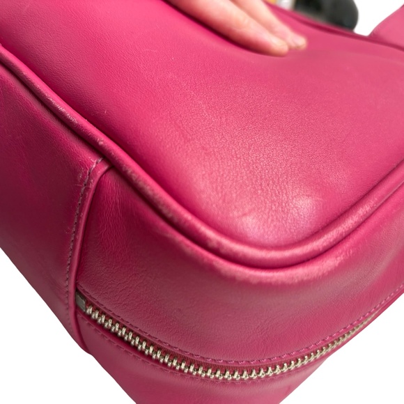 Coach vintage y2k RARE pink logo leather cosmetic toiletries bag case tote - Picture 11 of 13